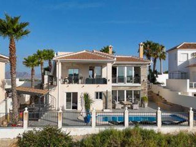 Chalet en venta en Quesada, Jaén