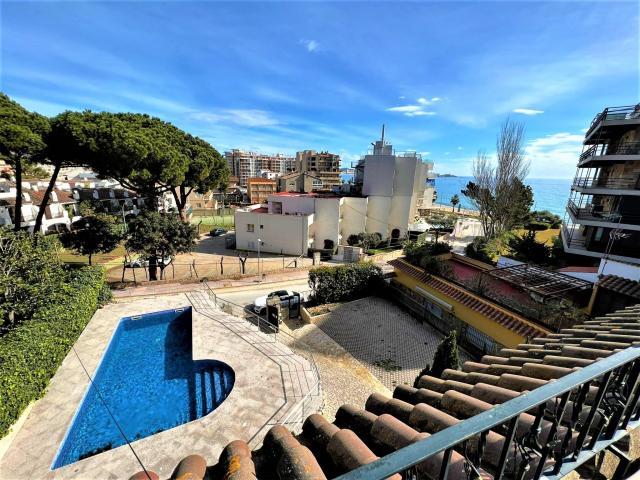 Villa en alquiler en Girona