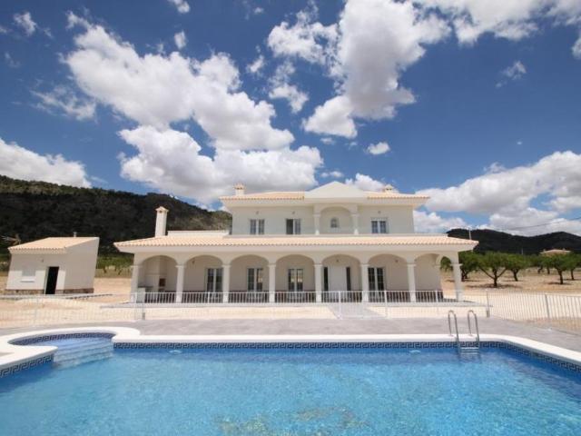 Chalet en venta en El Culebrón, el Vinalopó Mitjà / El Vinalopó Medio