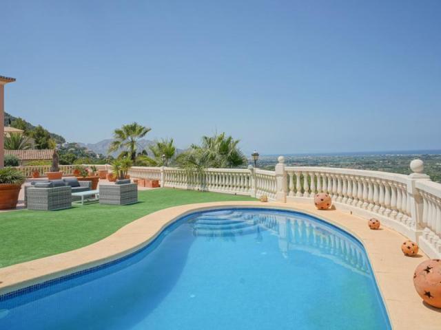 Chalet en venta en la Marina Baixa, Valencia
