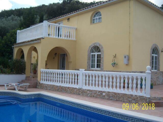 Chalet en venta en Helechosa De Los Montes, Extremadura