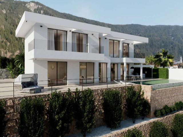 Chalet en venta en Urbanització Golf Badia, Finestrat