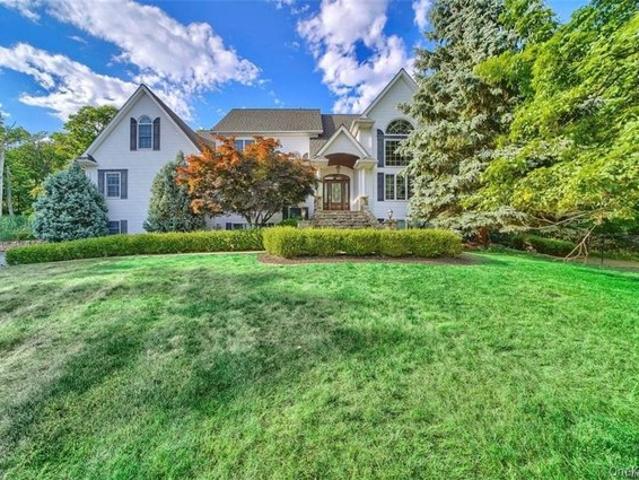 House for sale in Tomkins Cove, Town of Stony Point