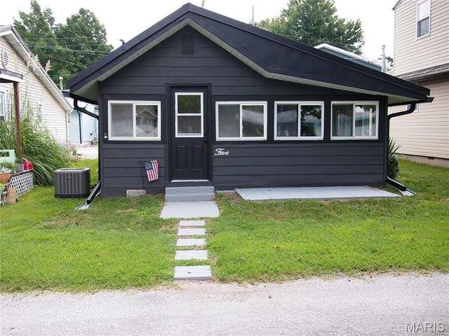 House for sale in Randolph, Illinois
