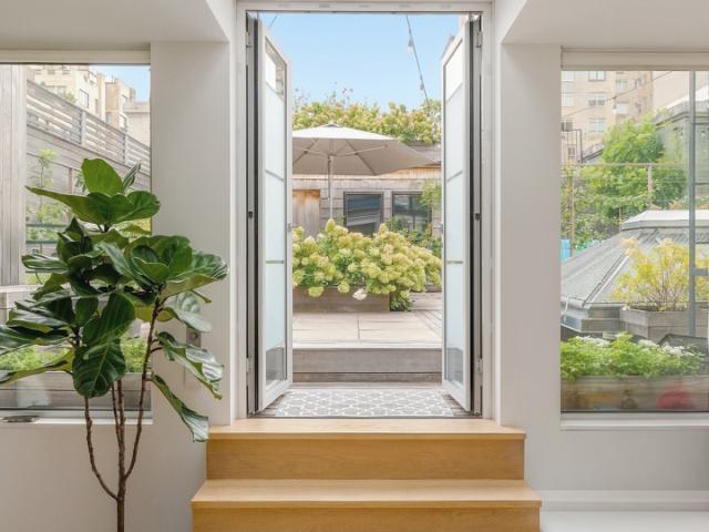 Property for sale in Manhattan Community Board 8, New York