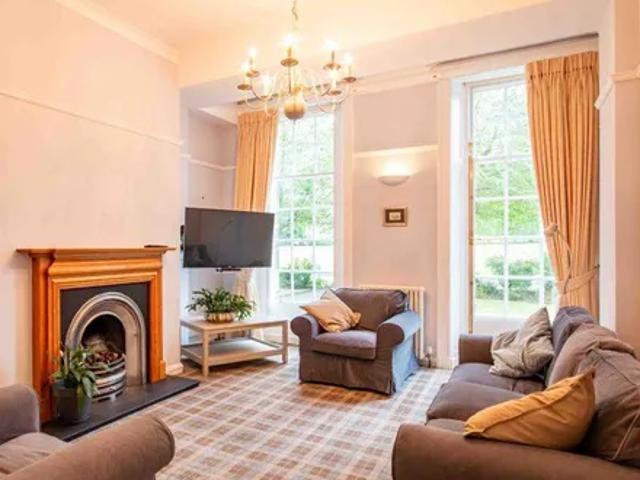Apartment for rent in Craigmillar Park, Newington
