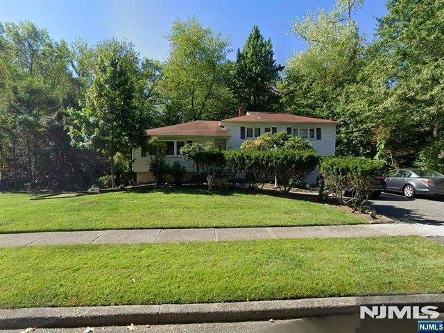 House for sale in Cherry Hill, River Edge
