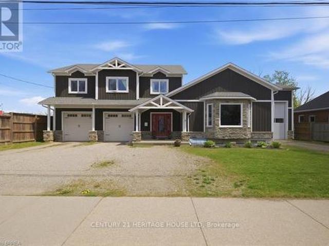 House for sale in Brantford, Southwestern Ontario