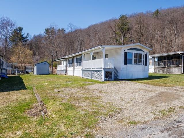 House for sale in Warren, Pennsylvania