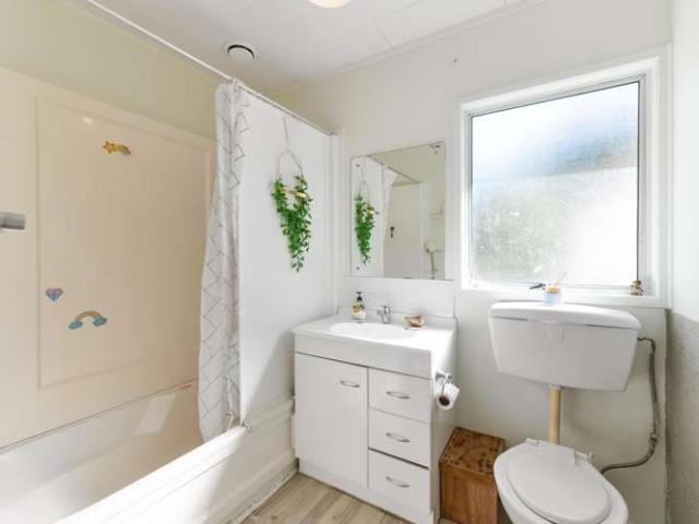 House for sale in Paremoremo