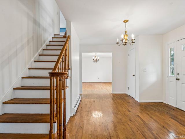 House for sale in Centerport, Town of Huntington