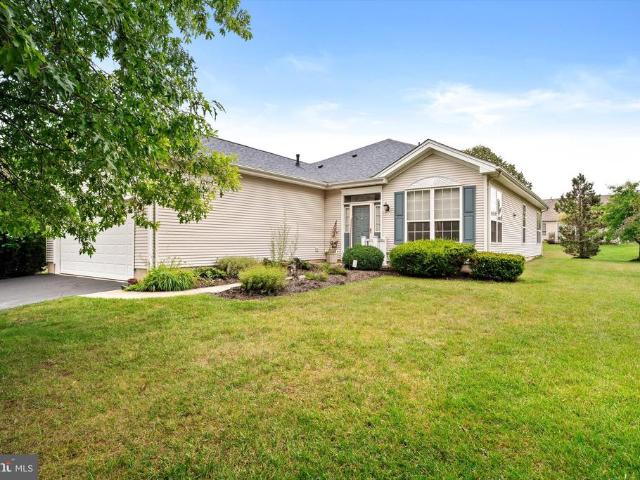 House for sale in Columbus, New Jersey