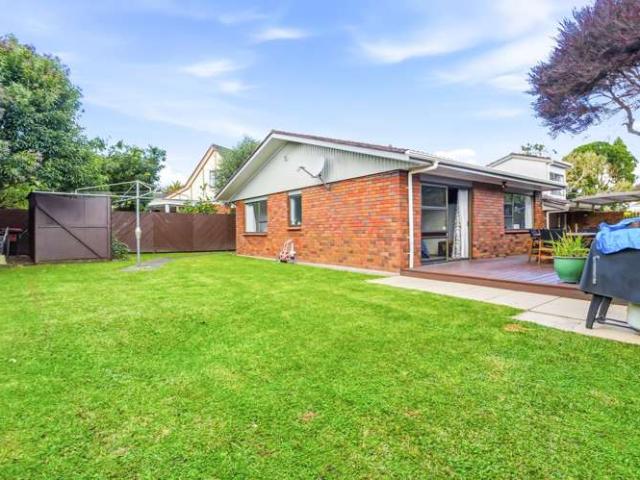 House for sale in Papakura