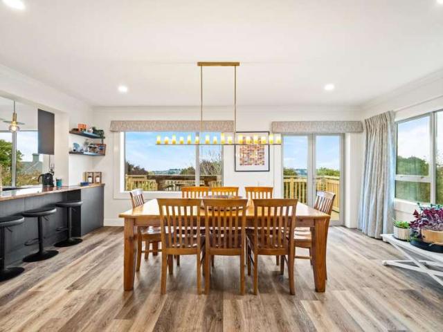 House for sale in Otakou