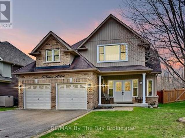 House for sale in Wasaga Beach, Ontario