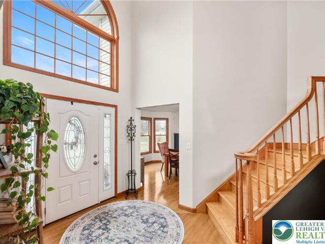 House for sale in Mount Bethel, Pennsylvania