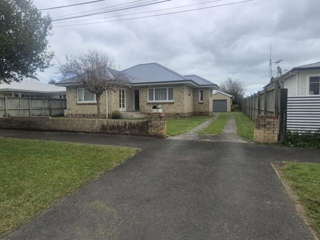 House for rent in Hamilton East, Hamilton City