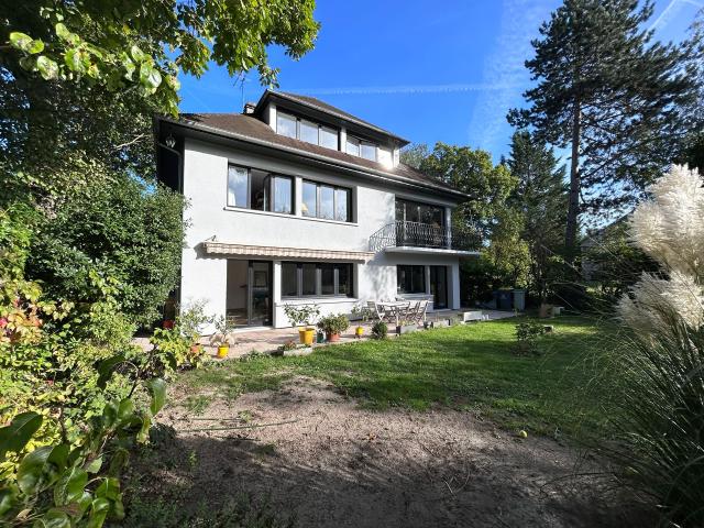Maison vente à Nanterre, Vaucresson