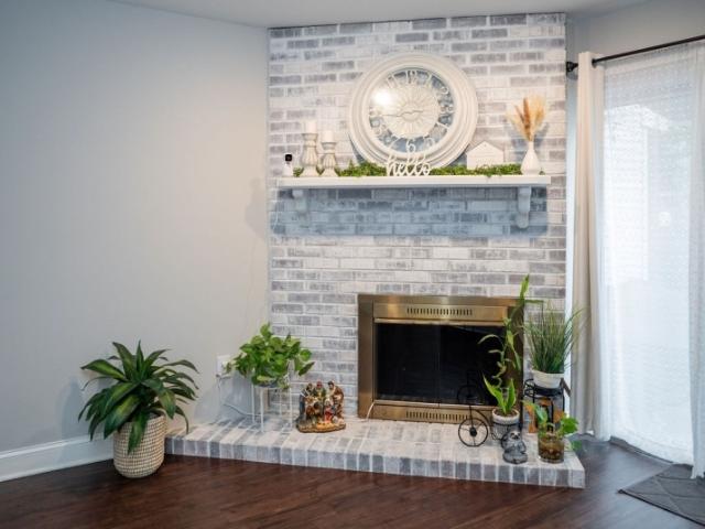 Townhouse for sale in Lebanon, New Jersey