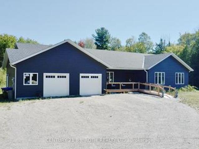 House for sale in Tiny, Ontario