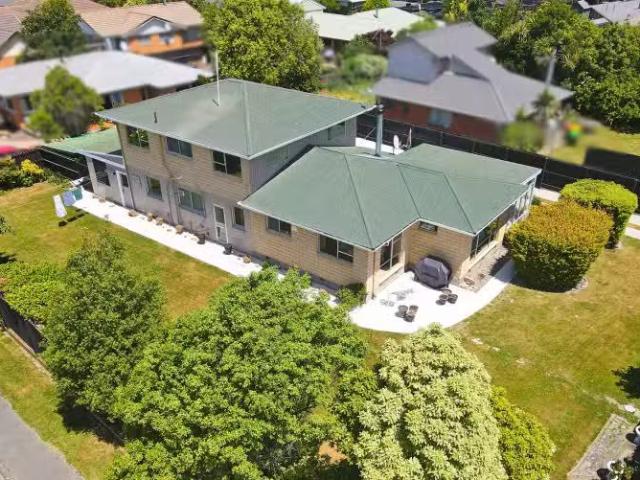 House for sale in Woodend, Canterbury