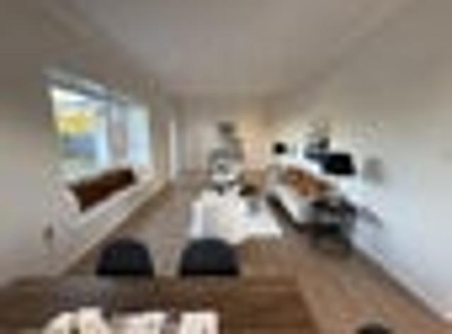 House for sale in Oroua County