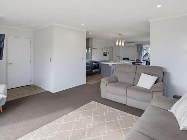 House for sale in Lincoln, Canterbury