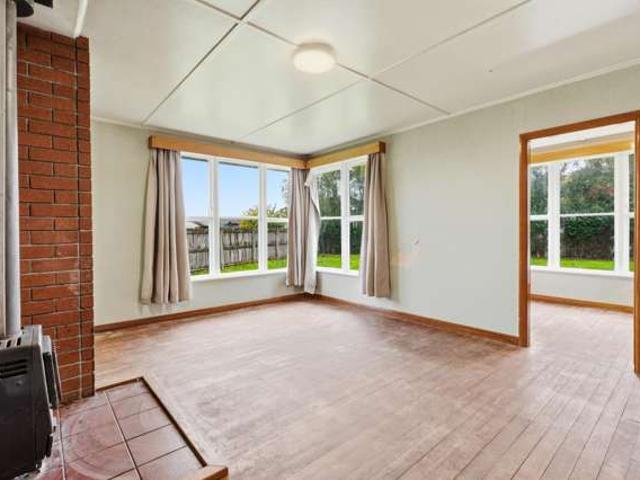 House for sale in Otakou