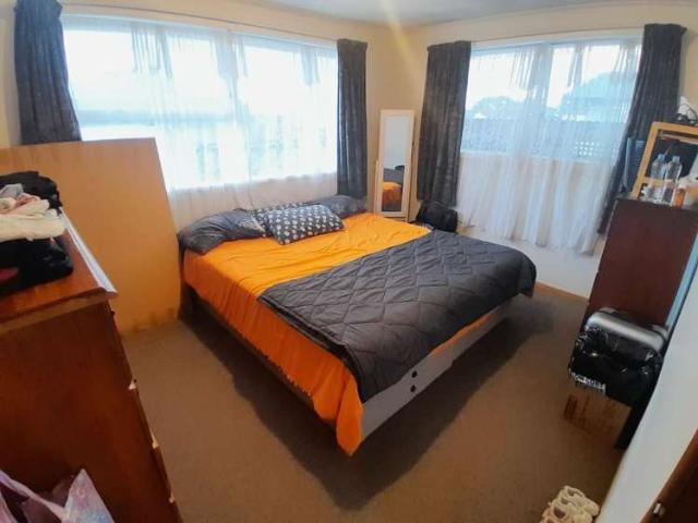 House for rent in Owhata, Oroua County