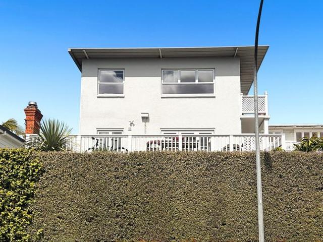Apartment for rent in Westhaven, Auckland