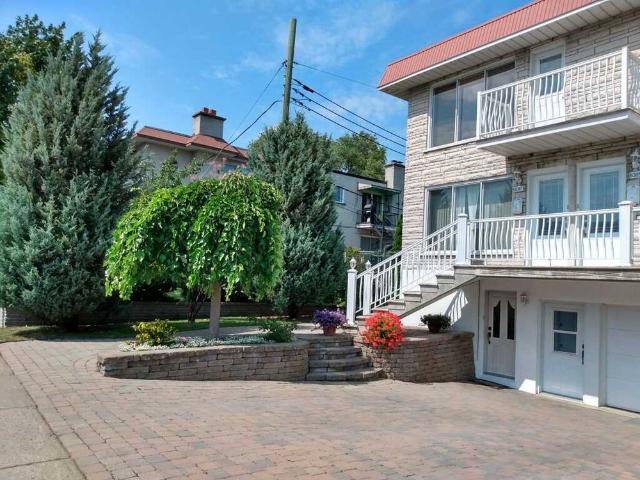Apartment for rent in St. Leonard's, Quebec