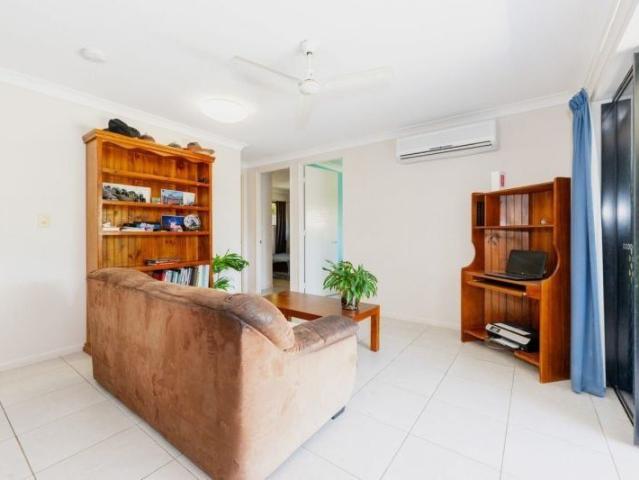 House for rent in Bushland Beach, Queensland
