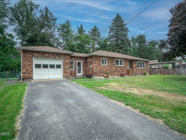 House for sale in Johnsonville, New York