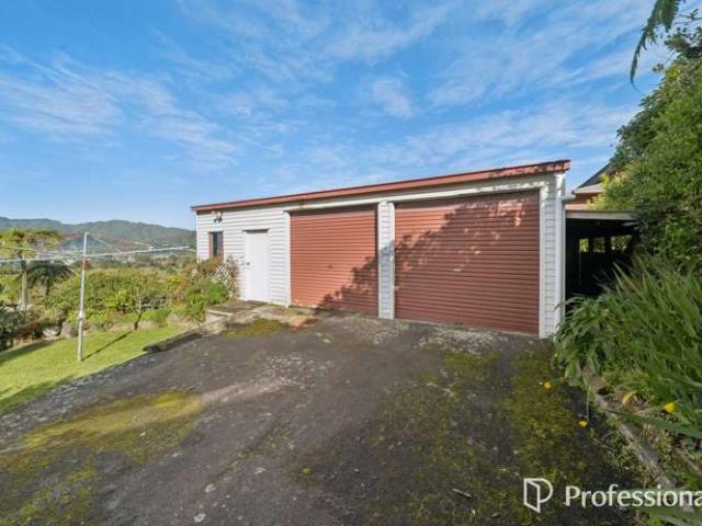 House for sale in Days Bay, Wellington