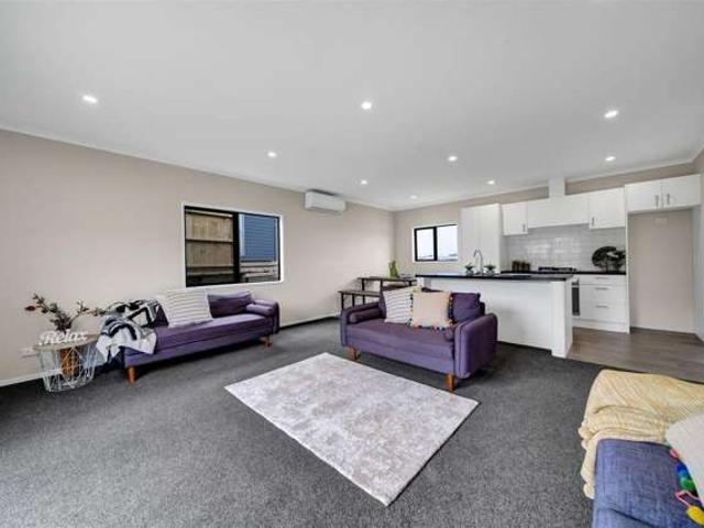 House for rent in Taranaki