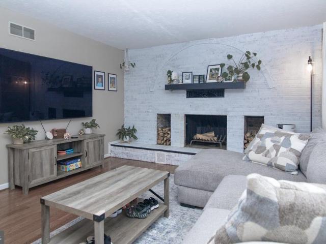 House for sale in Indian Falls, North East