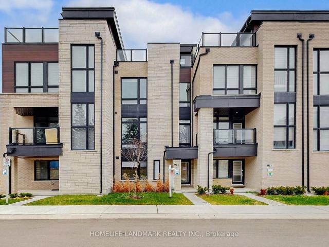 Townhouse for sale in Woburn, Ontario