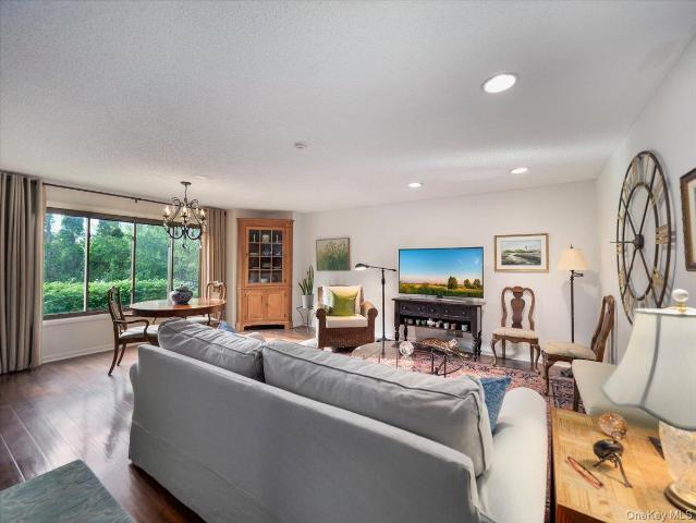 Condo for sale in Rockland, New York