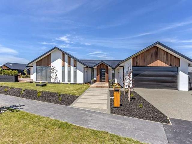 House for rent in Chaslands, Canterbury