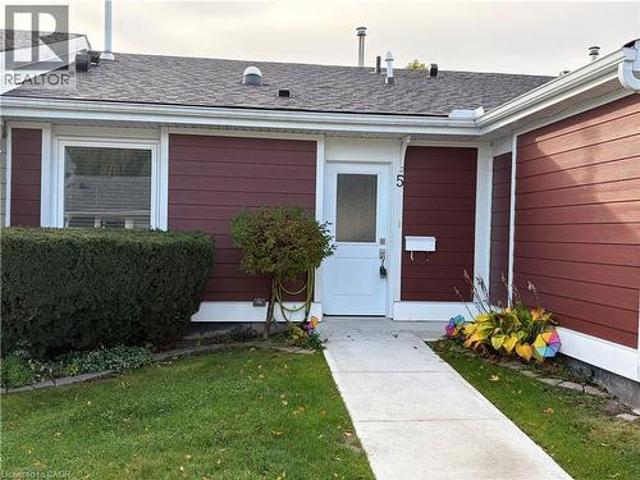 House for sale in Ancaster, Ontario