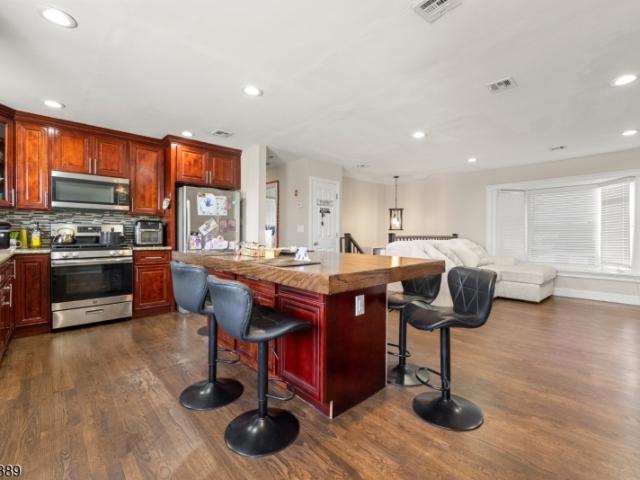 House for sale in Carteret, New Jersey