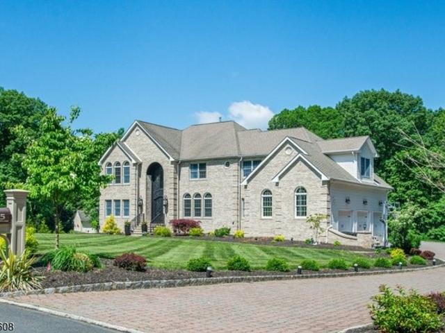 House for sale in Randolph, New Jersey