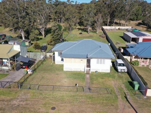 House for rent in Crows Nest