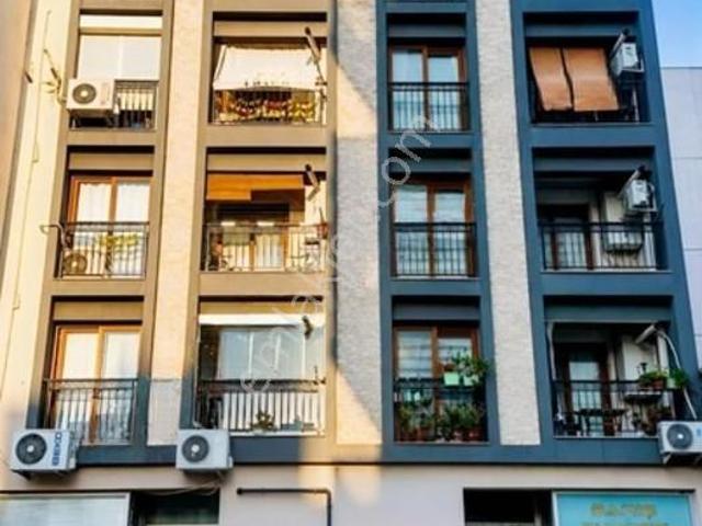 Örnekköy Mahallesi, Karşıyaka içerisinde satılık mülk
