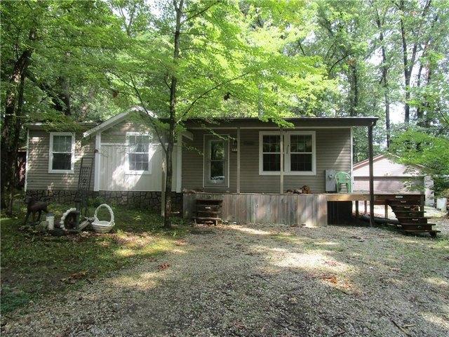 House for sale in Tower Hill, Illinois