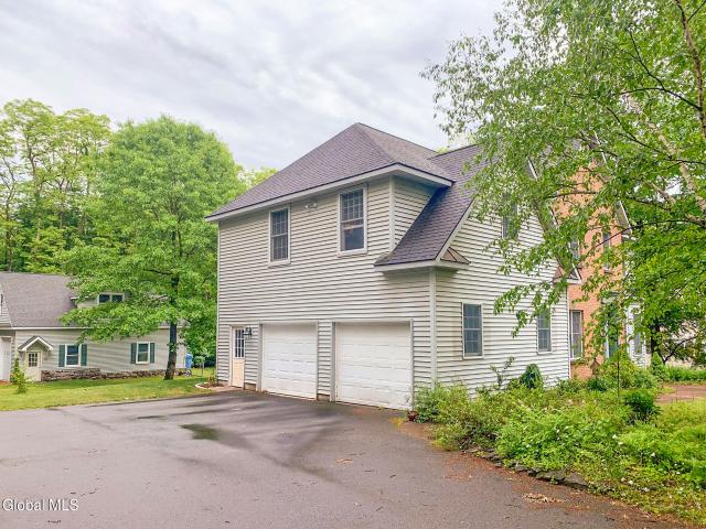 House for sale in Saratoga, New York