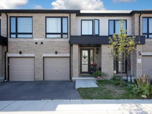 Townhouse for sale in Woburn, Ontario