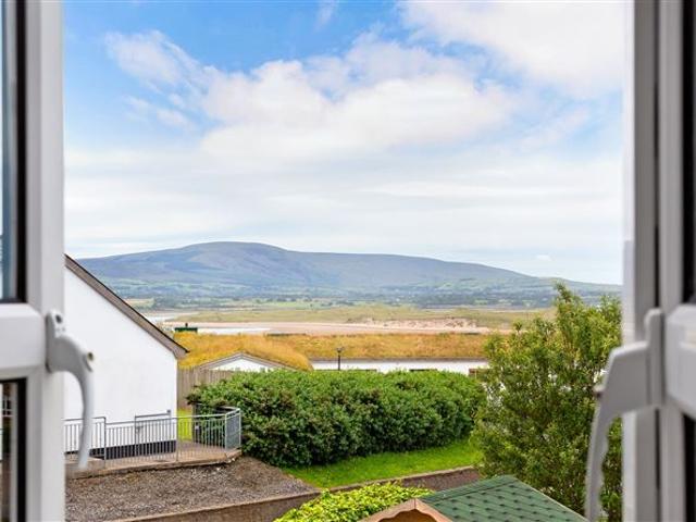 Terraced House for sale in Strandhill