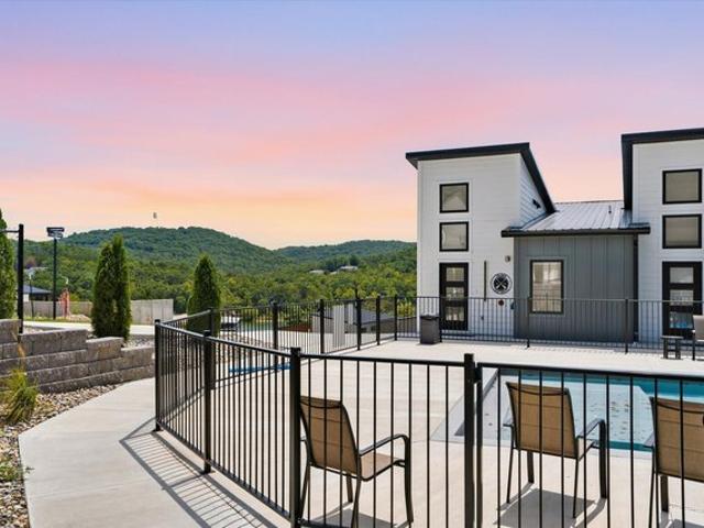 Condo for sale in Stone, Missouri