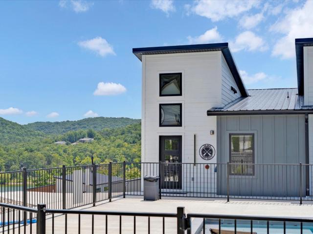 Condo for sale in Stone, Missouri